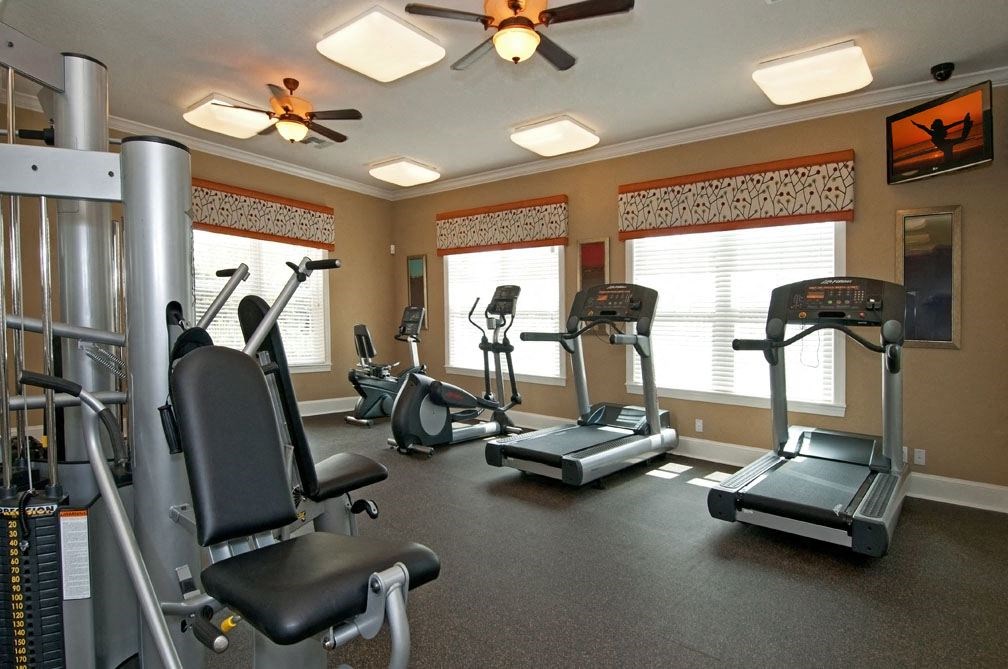 Fort King Colony Apartments, 6900 Aqua Vista Drive, Zephryhills, FL